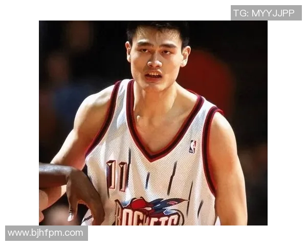 姚明的柔和手感如何塑造了他的篮球传奇与运动生涯的辉煌成就